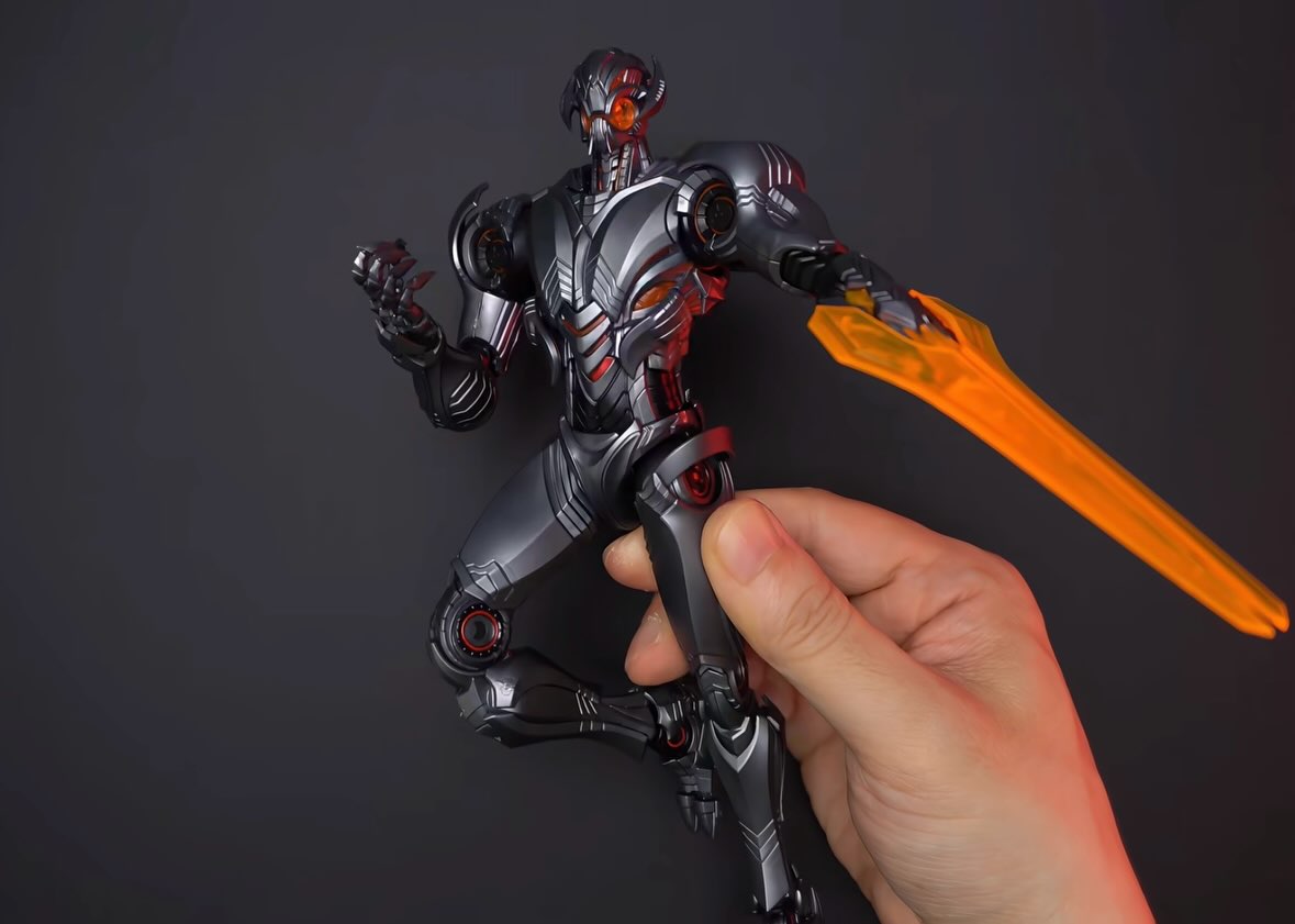 Nowy zestaw modelarski figurki – Model Kit Ultron recenzja i cena