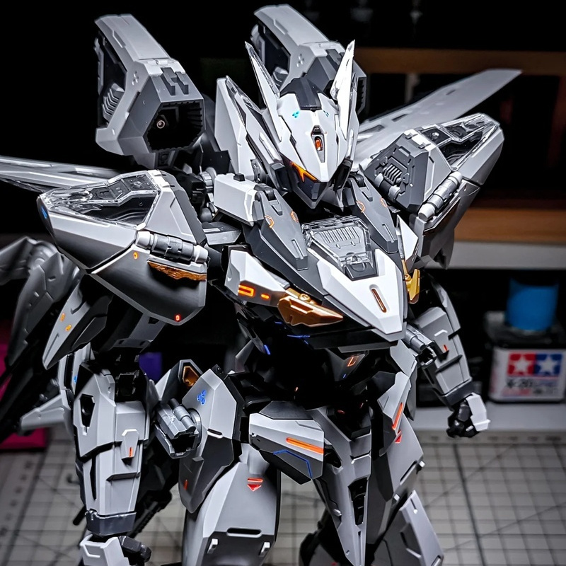 Transformowalny Model Anime do – Model Kit Fenrir recenzja i cena