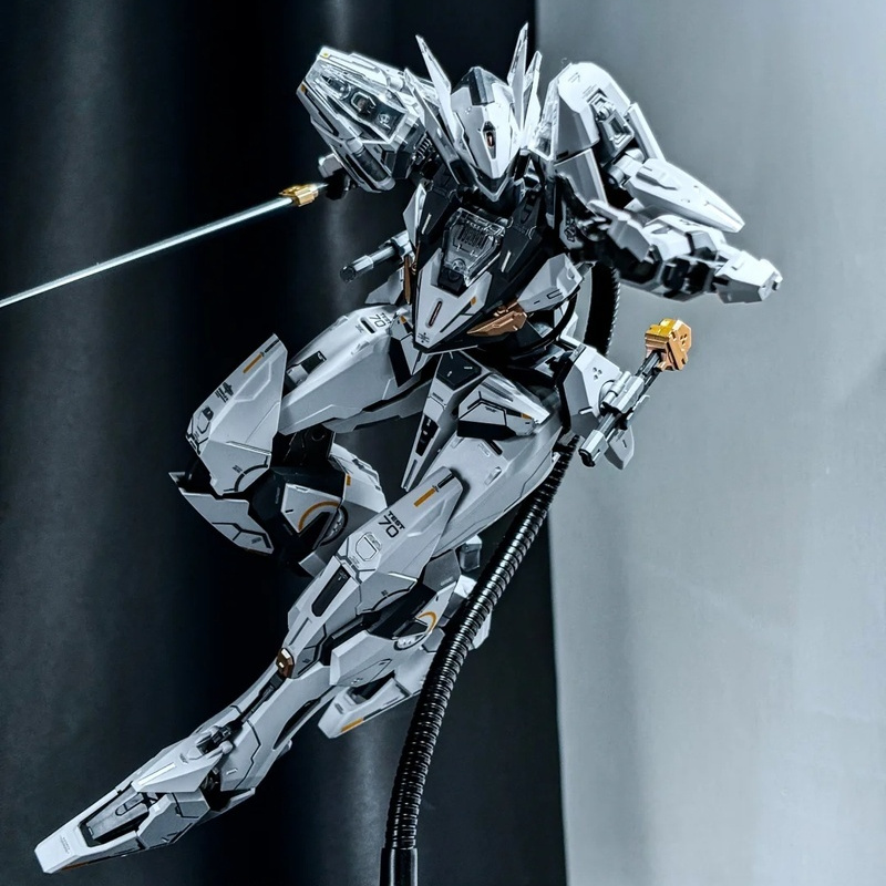 Transformowalny Model Anime do – Model Kit Fenrir recenzja i cena